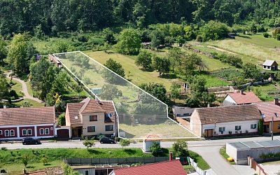 Stavební pozemek Milovice 2038